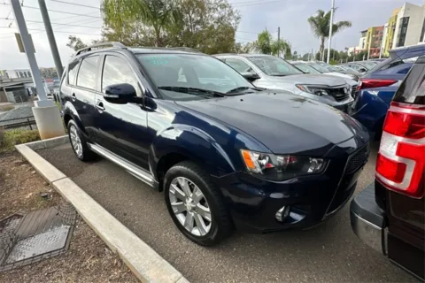 Photos of 2011 Mitsubishi Outlander SE for sale in Lemon Grove, CA at Mossy Honda