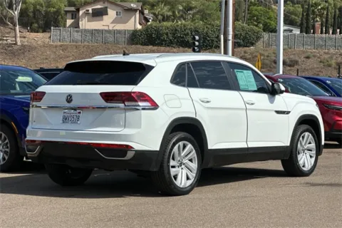 More photos of 2021 Volkswagen Atlas Cross Sport 2.0T SE w/Technology at Mossy Honda, CA