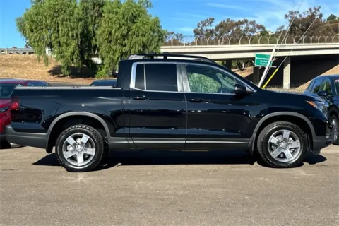 More photos of 2025 Honda Ridgeline RTL at Mossy Honda, CA