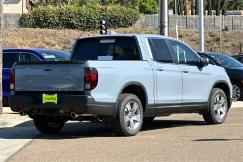 More photos of 2025 Honda Ridgeline RTL at Mossy Honda, CA