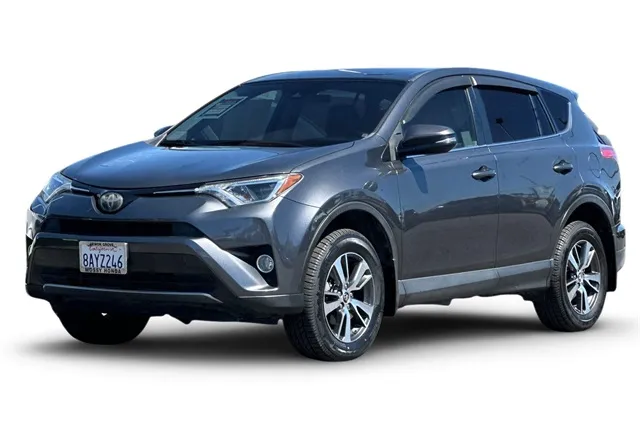 Gray 2018 Toyota RAV4 XLE for sale in Lemon Grove, CA
