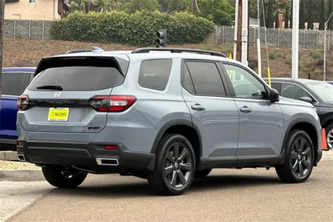 More photos of 2025 Honda Pilot Sport at Mossy Honda, CA