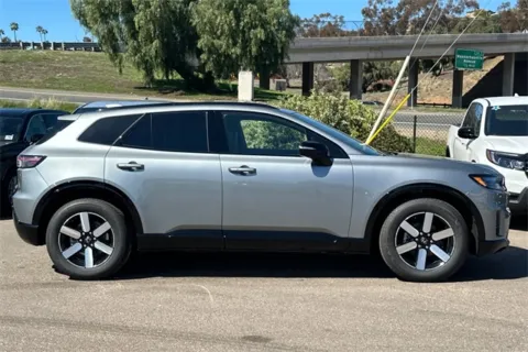 More photos of 2025 Honda Prologue Touring at Mossy Honda, CA
