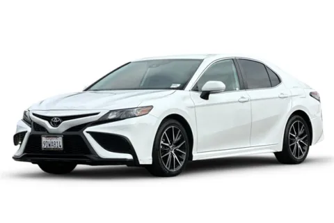 Photos of 2023 Toyota Camry SE for sale in Lemon Grove, CA at Mossy Honda