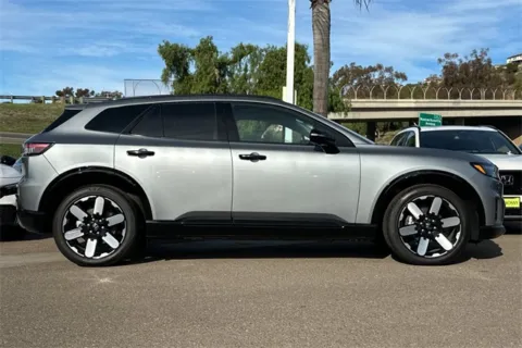 More photos of 2025 Honda Prologue Elite at Mossy Honda, CA