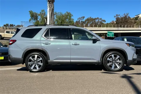 More photos of 2025 Honda Pilot Elite at Mossy Honda, CA