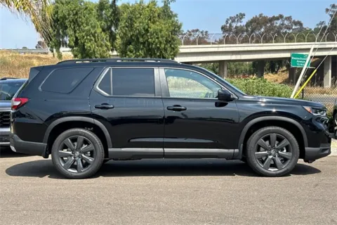 More photos of 2025 Honda Pilot Sport at Mossy Honda, CA