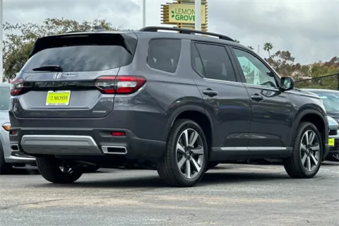 More photos of 2025 Honda Pilot Touring at Mossy Honda, CA