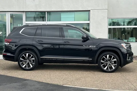 Another view of 2026 Volkswagen Atlas 2.0T SEL Premium R-Line for sale in Escondido, CA at Mossy Volkswagen