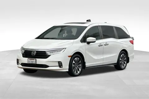 White 2023 Honda Odyssey EX-L for sale in Escondido, CA