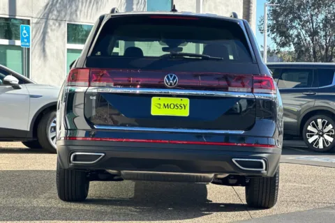 More photos of 2026 Volkswagen Atlas 2.0T SE at Mossy Volkswagen, CA