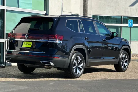 More photos of 2026 Volkswagen Atlas 2.0T SE at Mossy Volkswagen, CA