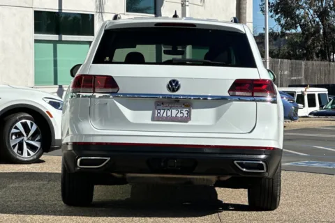 More photos of 2022 Volkswagen Atlas 3.6L V6 SE w/Technology at Mossy Volkswagen, CA