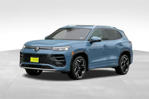 Blue 2026 Volkswagen Tiguan 2.0T SEL R-Line Turbo for sale in Escondido, CA