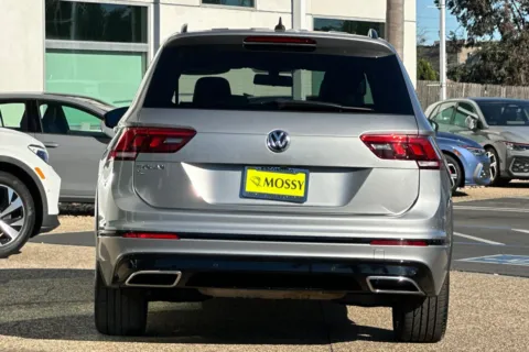 More photos of 2021 Volkswagen Tiguan 2.0T SE R-Line Black at Mossy Volkswagen, CA
