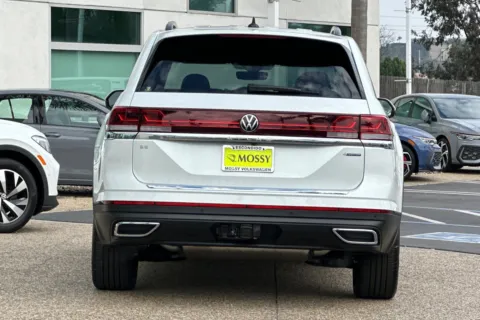 More photos of 2026 Volkswagen Atlas 2.0T SE w/Technology at Mossy Volkswagen, CA