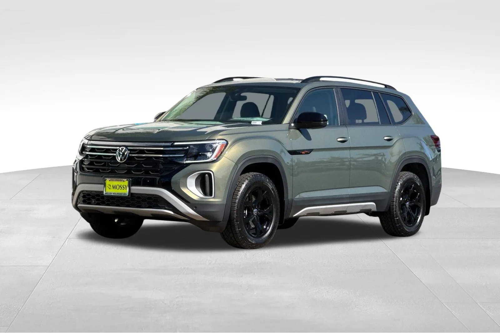 Green 2026 Volkswagen Atlas 2.0T Peak Edition for sale in Escondido, CA