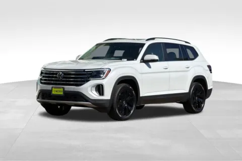 White 2026 Volkswagen Atlas 2.0T SE w/Technology for sale in Escondido, CA