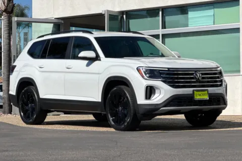 Photos of 2026 Volkswagen Atlas 2.0T SE w/Technology for sale in Escondido, CA at Mossy Volkswagen