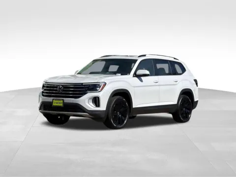 White 2026 Volkswagen Atlas 2.0T SE w/Technology for sale in Escondido, CA