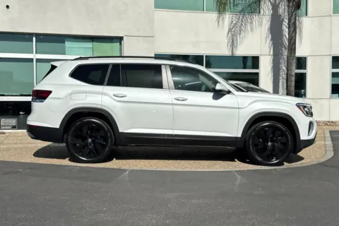 Another view of 2026 Volkswagen Atlas 2.0T SE w/Technology for sale in Escondido, CA at Mossy Volkswagen