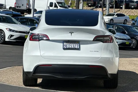 More photos of 2021 Tesla Model Y Long Range at Mossy Volkswagen, CA