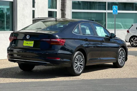 More photos of 2019 Volkswagen Jetta 1.4T SE at Mossy Volkswagen, CA