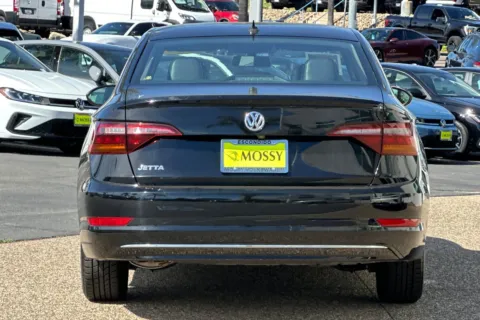 More photos of 2019 Volkswagen Jetta 1.4T SE at Mossy Volkswagen, CA