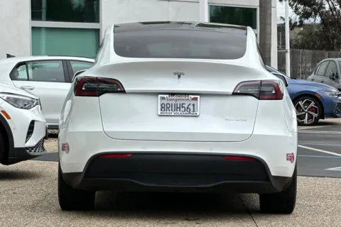 More photos of 2020 Tesla Model Y Long Range at Mossy Volkswagen, CA