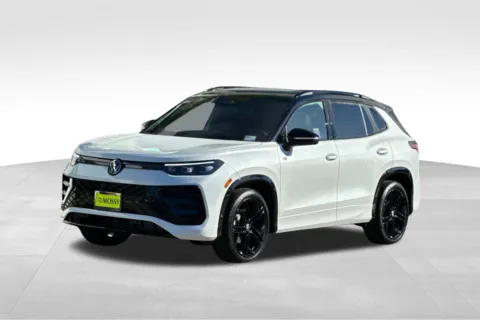 Black 2026 Volkswagen Tiguan 2.0T SE R-Line Black for sale in Escondido, CA