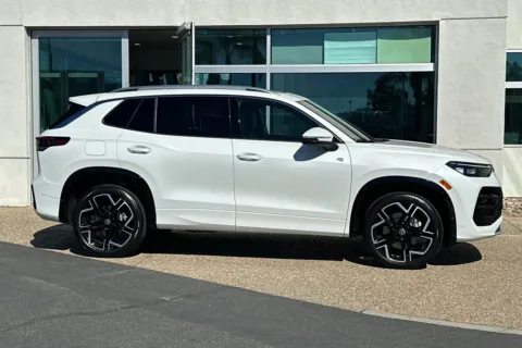 Another view of 2026 Volkswagen Tiguan 2.0T SEL R-Line Turbo for sale in Escondido, CA at Mossy Volkswagen