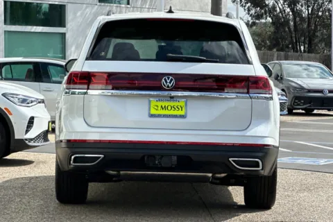 More photos of 2026 Volkswagen Atlas 2.0T SE w/Technology at Mossy Volkswagen, CA