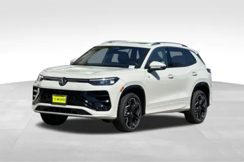 Beige 2026 Volkswagen Tiguan 2.0T SEL R-Line Turbo for sale in Escondido, CA