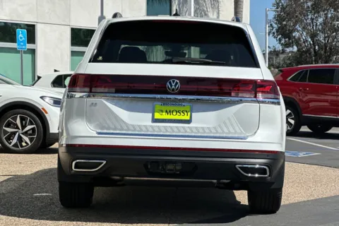 More photos of 2026 Volkswagen Atlas 2.0T SE w/Technology at Mossy Volkswagen, CA