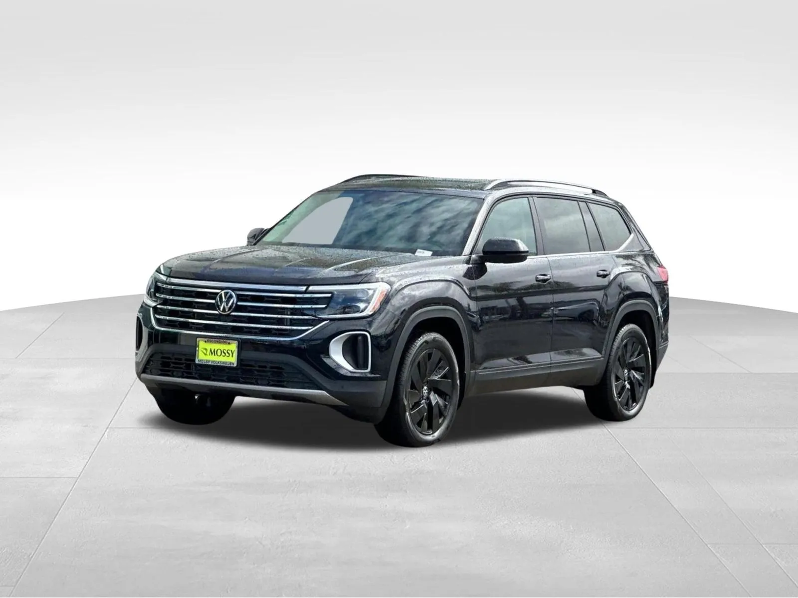 Black 2026 Volkswagen Atlas 2.0T SE w/Technology for sale in Escondido, CA