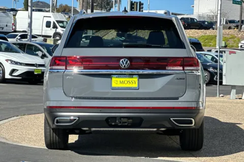 More photos of 2026 Volkswagen Atlas 2.0T SEL at Mossy Volkswagen, CA