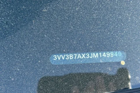 More photos of 2018 Volkswagen Tiguan 2.0T SEL at Mossy Volkswagen, CA