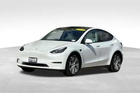White 2021 Tesla Model Y Long Range for sale in Escondido, CA