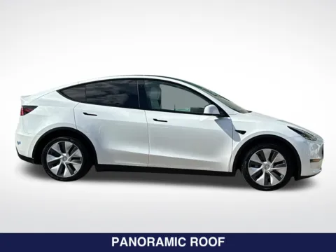 More photos of 2021 Tesla Model Y Long Range at Mossy Volkswagen, CA