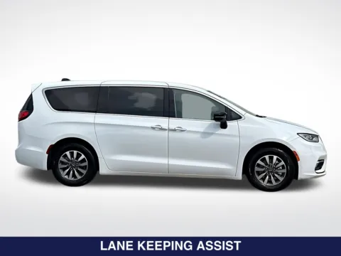 More photos of 2024 Chrysler Pacifica Hybrid Select at Mossy Volkswagen, CA