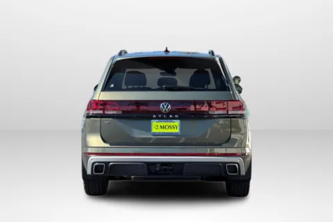 More photos of 2026 Volkswagen Atlas 2.0T Peak Edition at Mossy Volkswagen, CA