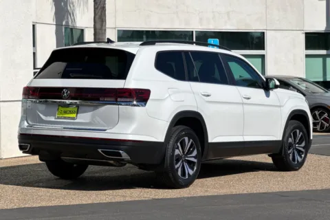More photos of 2026 Volkswagen Atlas 2.0T SE at Mossy Volkswagen, CA