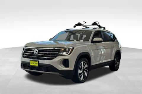 White 2026 Volkswagen Atlas 2.0T SE w/Technology for sale in Escondido, CA