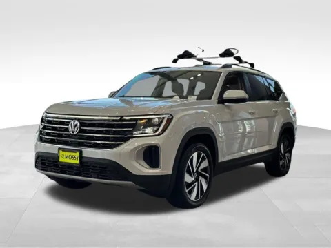 White 2026 Volkswagen Atlas 2.0T SE w/Technology for sale in Escondido, CA