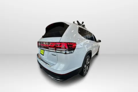 More photos of 2026 Volkswagen Atlas 2.0T SE w/Technology at Mossy Volkswagen, CA