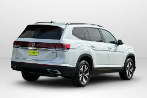 More photos of 2026 Volkswagen Atlas 2.0T SE at Mossy Volkswagen, CA