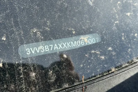 More photos of 2019 Volkswagen Tiguan 2.0T SEL at Mossy Volkswagen, CA