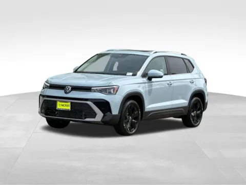 Gray 2026 Volkswagen Taos 1.5T SE for sale in Escondido, CA