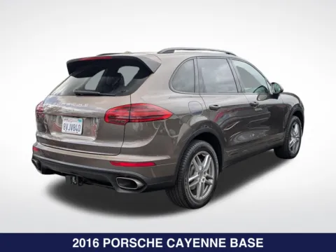 More photos of 2016 Porsche Cayenne at Mossy Volkswagen, CA