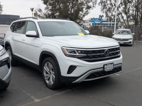 More photos of 2023 Volkswagen Atlas 3.6L V6 SE w/Technology at Mossy Volkswagen, CA